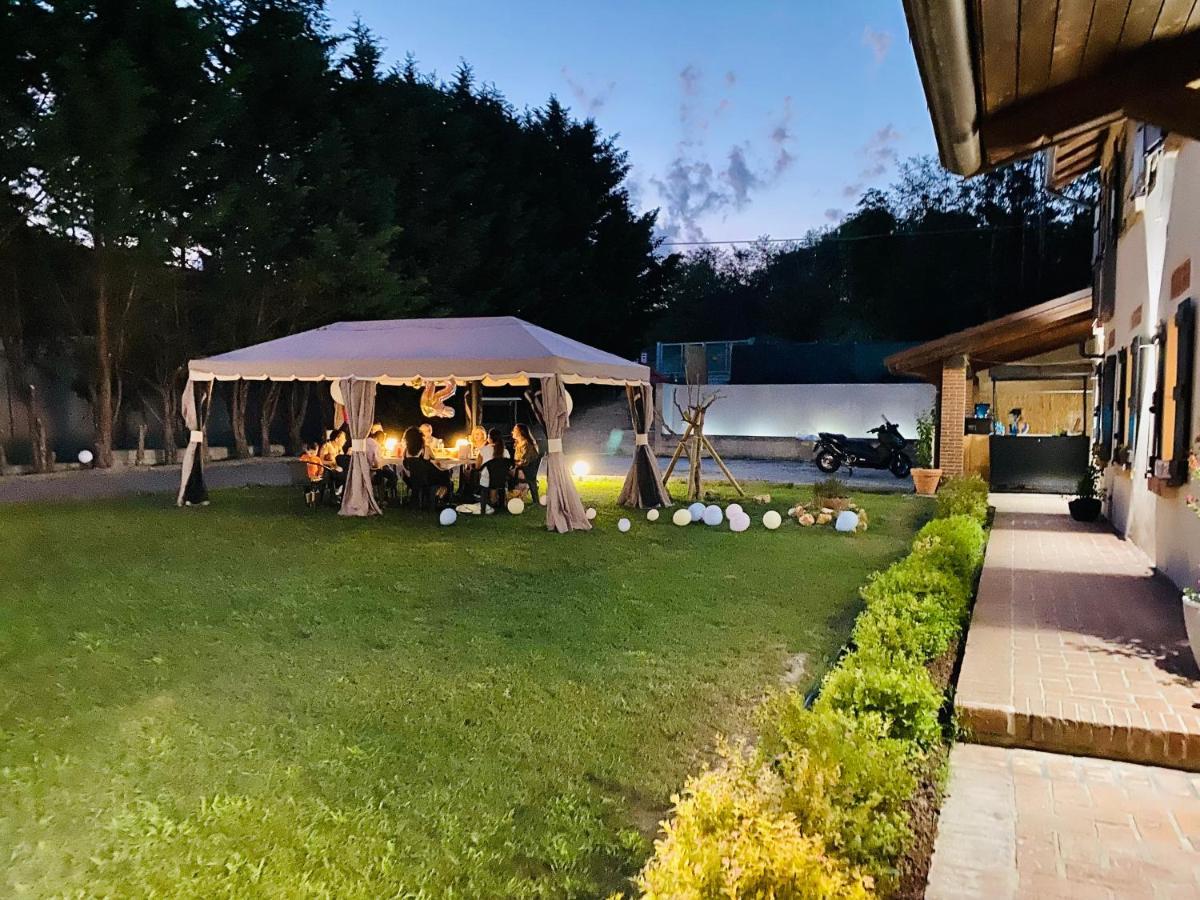 Calliano  Il Basin Bed & Breakfast エクステリア 写真