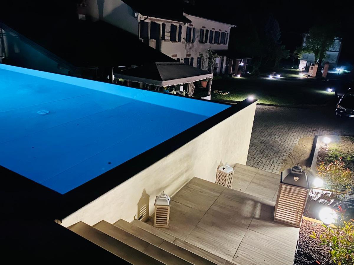 Calliano  Il Basin Bed & Breakfast エクステリア 写真